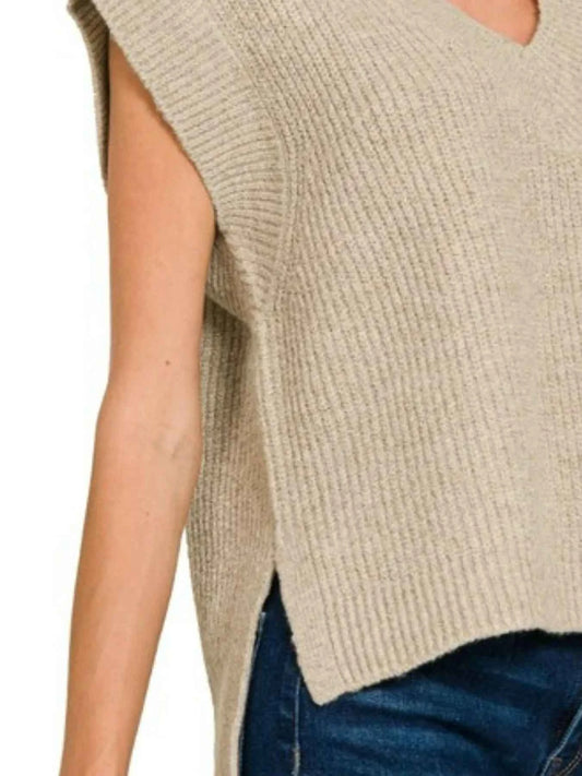 Oversized Sweater Vest with Side Slit 2d24dc7d-7acb-4c6e-be54-997a4db4afe8-Max-Origin