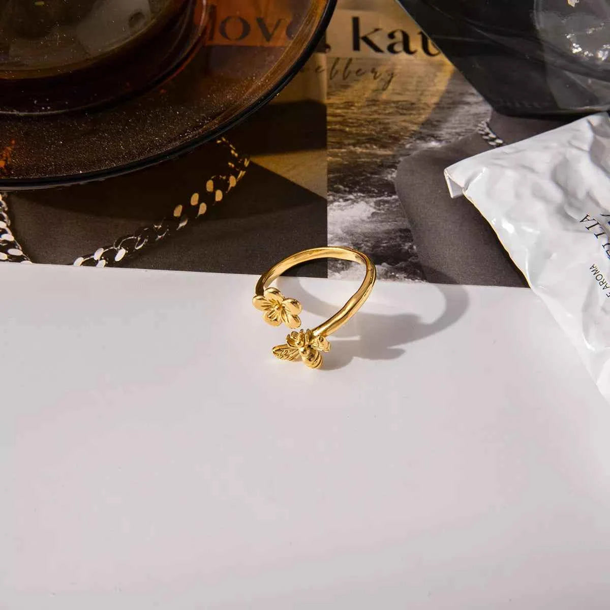 18K Gold-Plated Flower Bee Open Ring 2d353605-1132-459d-ab72-c2140d5d70af-Max-Origin