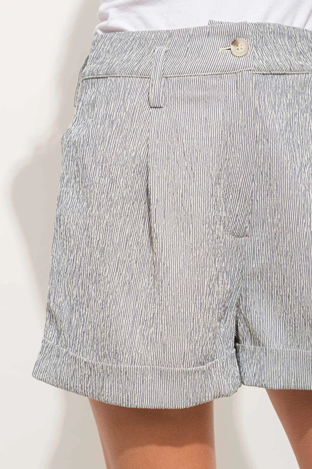 And The Why Pin Striped High Waist Rolled Shorts 2d3d9514-ef0e-40bd-94cf-1799514faf4e-Max