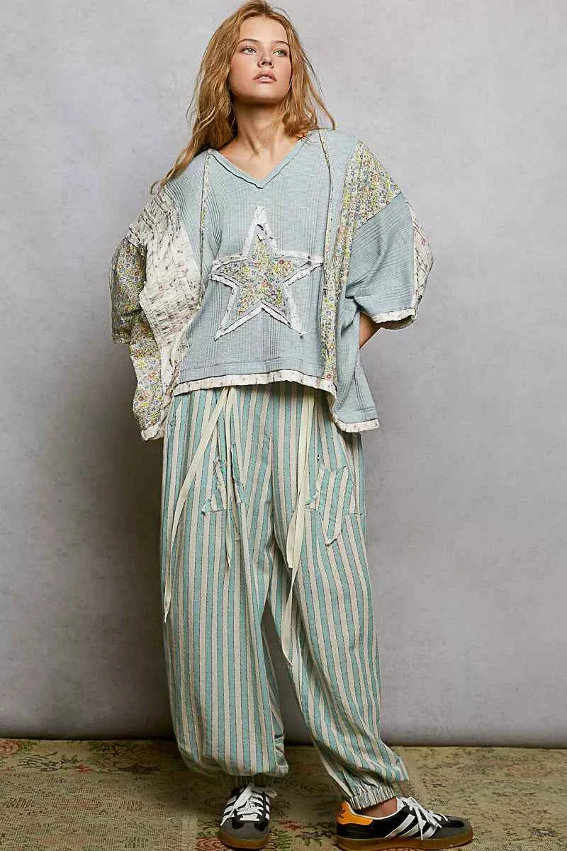 POL Floral Star Patch Hooded Blouse with Lace Contrast Detail 2d469fd1-4114-48fa-8dbc-0080746d5350-Max-Origin