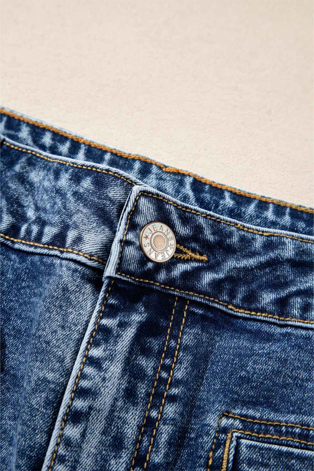 Sky Blue Chic Patch Pocket Straight Leg Loose Jeans 2d54e99171724195