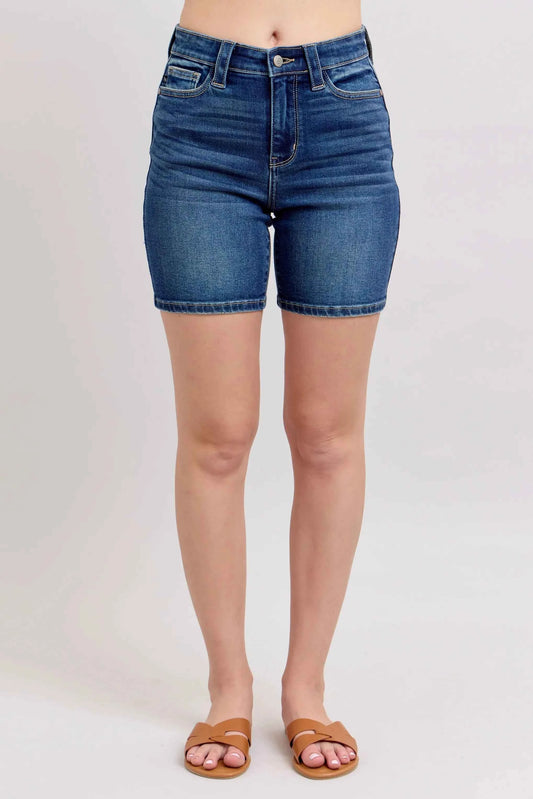 Judy Blue Full Size High Waist Bermudas Jeans W/ Back Flap Pockets Plus Size DK 2d59ba034b6a43dc9358b409f70c094f-Max-Origin