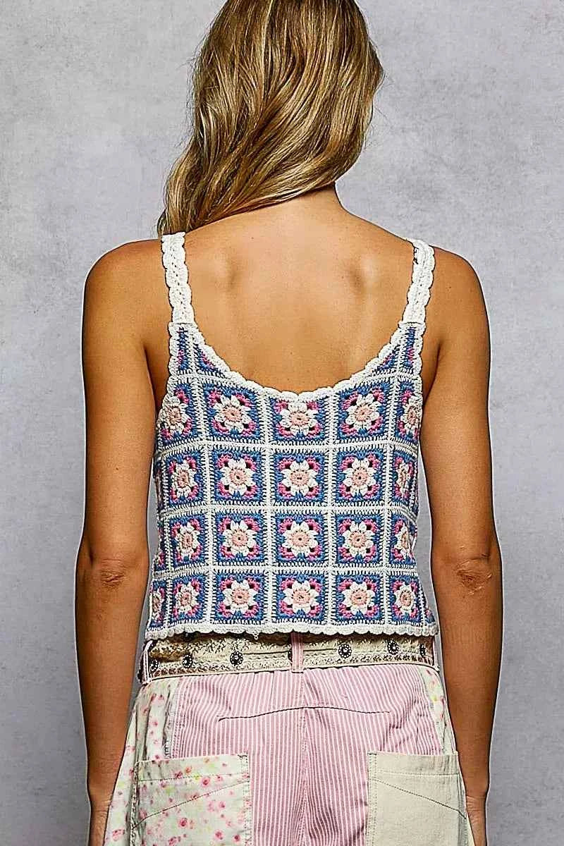 POL Scalloped Edge Cropped Crochet Cami with Granny Square Pattern 2d67ca08-5627-4e16-a806-443ec120ab5a-Max-Origin