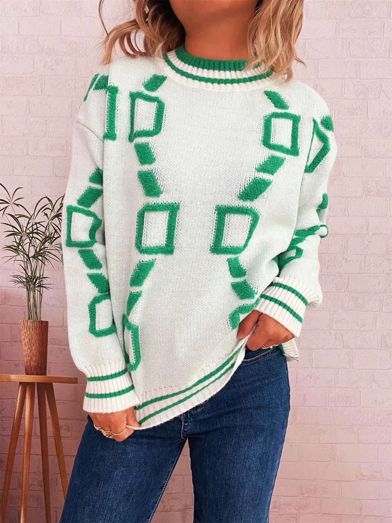 Contrast Round Neck Long Sleeve Sweater White One Size 2d9bbdbe10f242bc9af9d2cf29bf29c5-Max-Origin