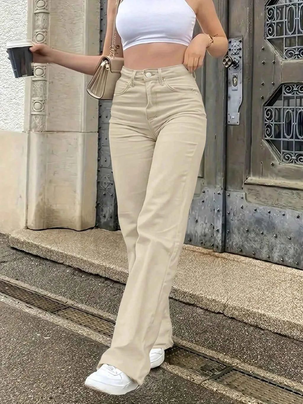 High-Waisted Wide Leg Jeans 2db7d383379f40c199fc2280eb5a61e0-Max-Origin