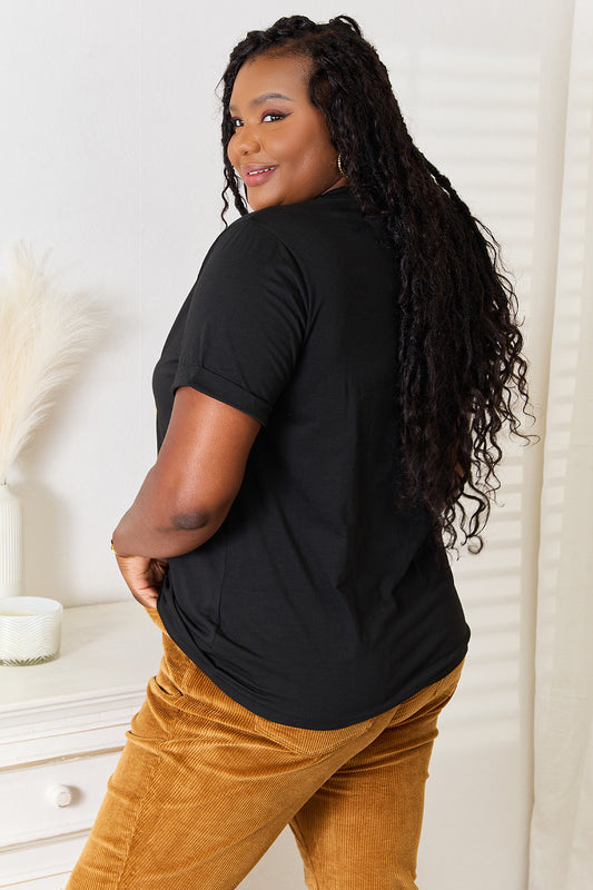 Simply Love BE KIND Graphic Round Neck T-Shirt 2e12baafde0848f892bd100c0da3b61d-Max