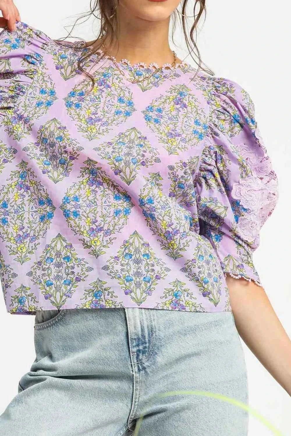 Umgee Printed Lace Puff Sleeve Blouse 2e242033-1242-4247-8341-4eb83f098d66-Max-Origin