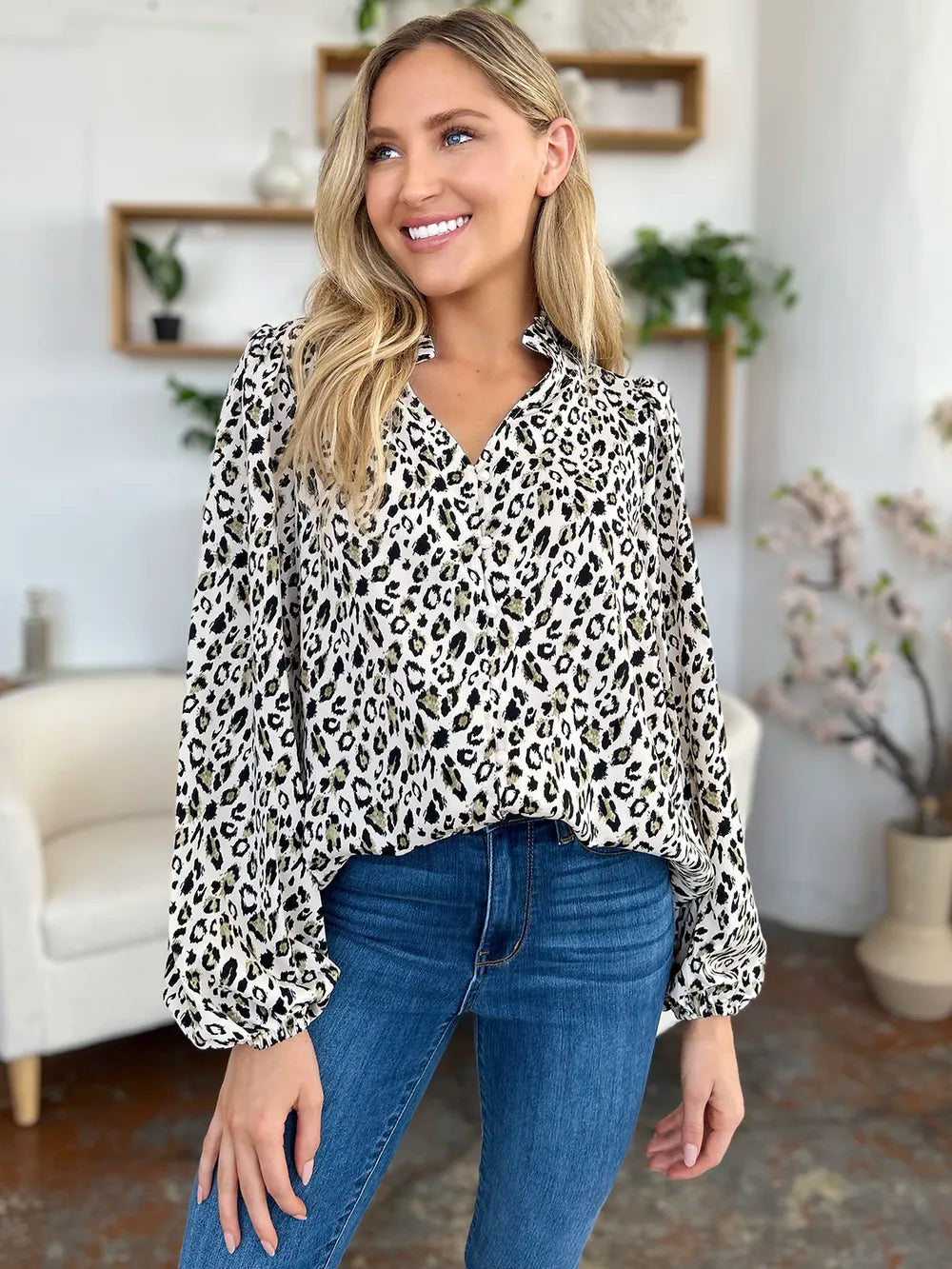 Double Take Full Size Leopard Long Sleeve Blouse 2e41fe4c-6f5c-4807-a53f-83cce140a48b-Max