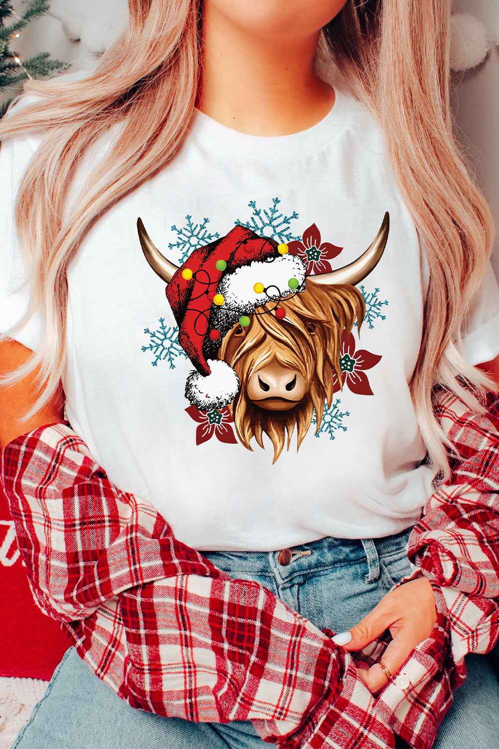 White Christmas Highland Ox Snowflake Print Womens T Shirt 2e5295241ae38e13