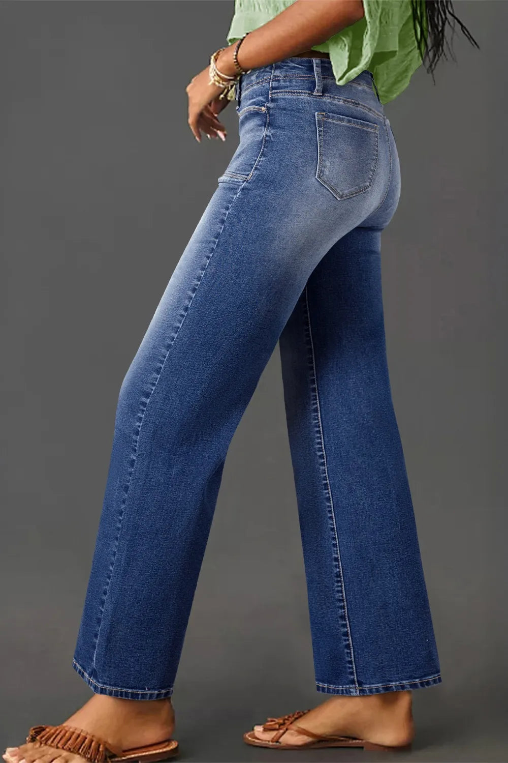 High-Waisted Wide-Leg Vintage Wash Jeans 2e8c5fd3-898e-4107-a109-b9ad42f2f9ae-Max-Origin