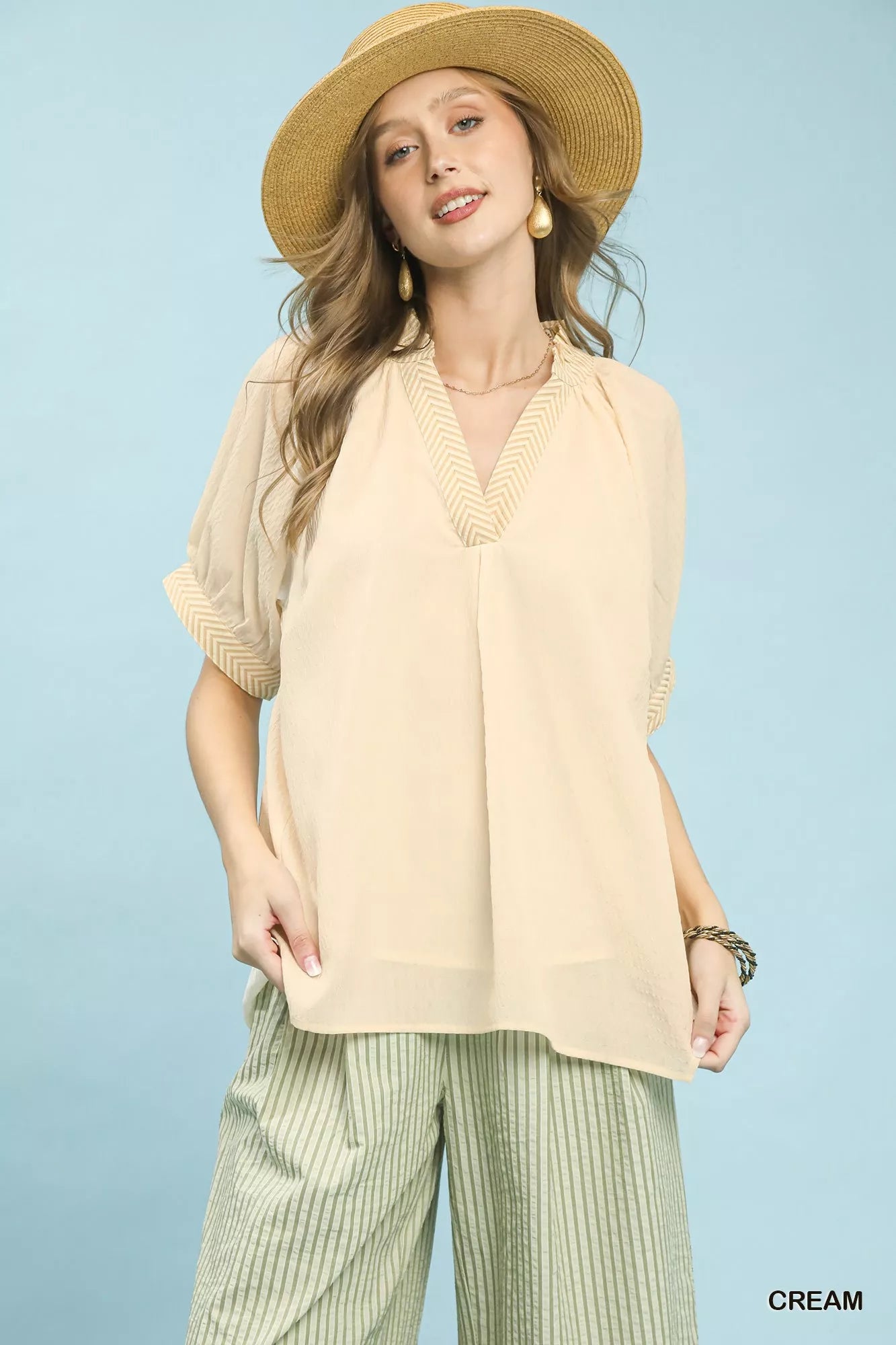 Umgee V-Neck Short Sleeve Blouse 2eb0b5e2-a0cb-4cb5-8bef-897b281e46eb-Max-Origin