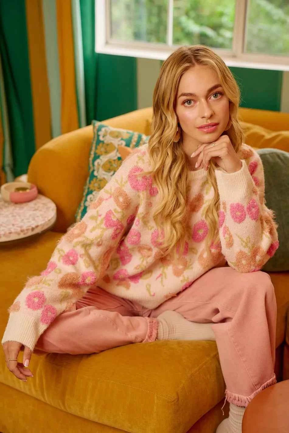 BiBi Towel Texture Floral Pattern Sweater 2f21314a04e04c09961500a209e0130c-Max-Origin