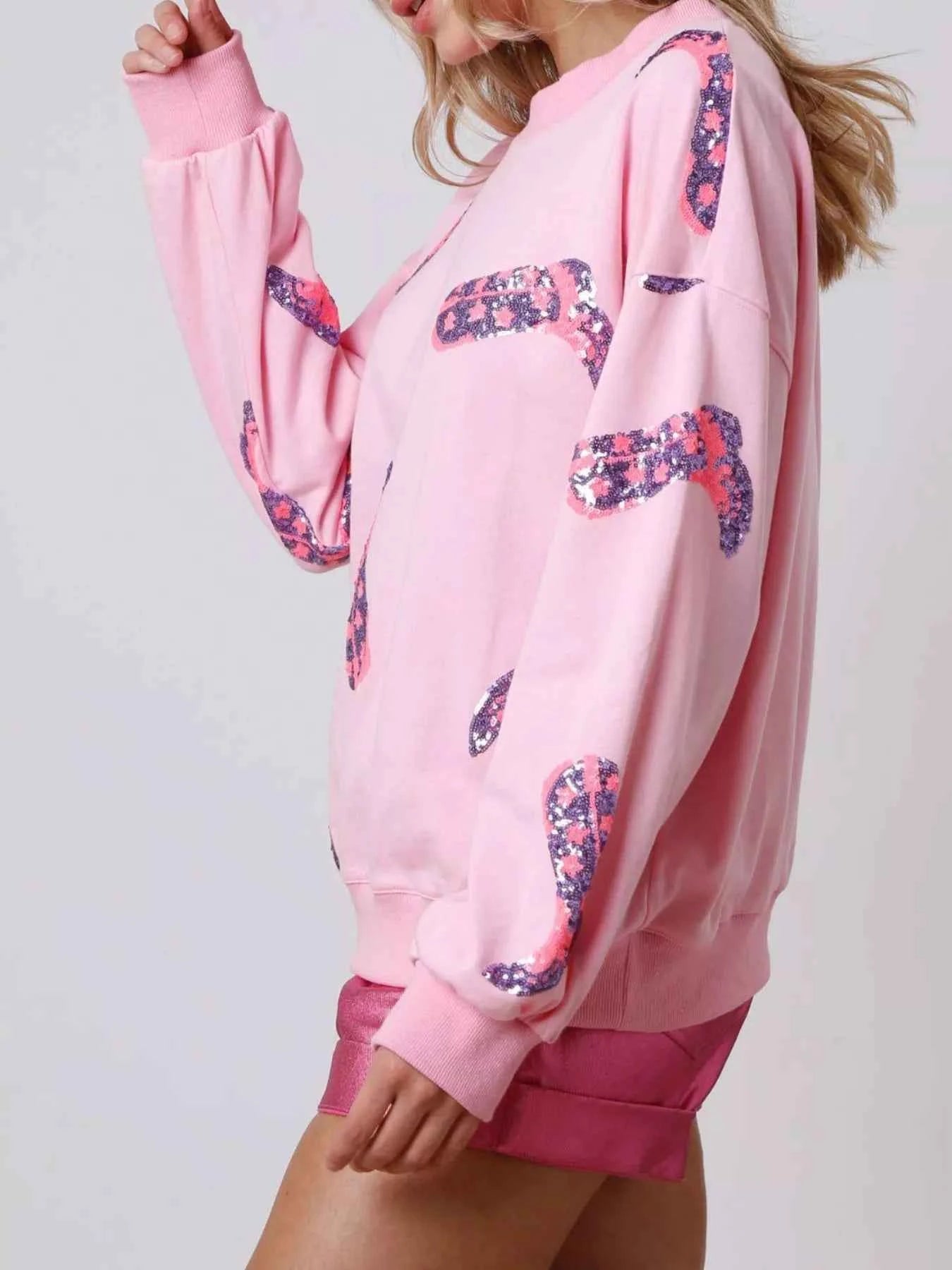 Sequin Boot Crewneck Sweatshirt 2f3b793e-513f-4471-b666-8fc3002a1203-Max-Origin