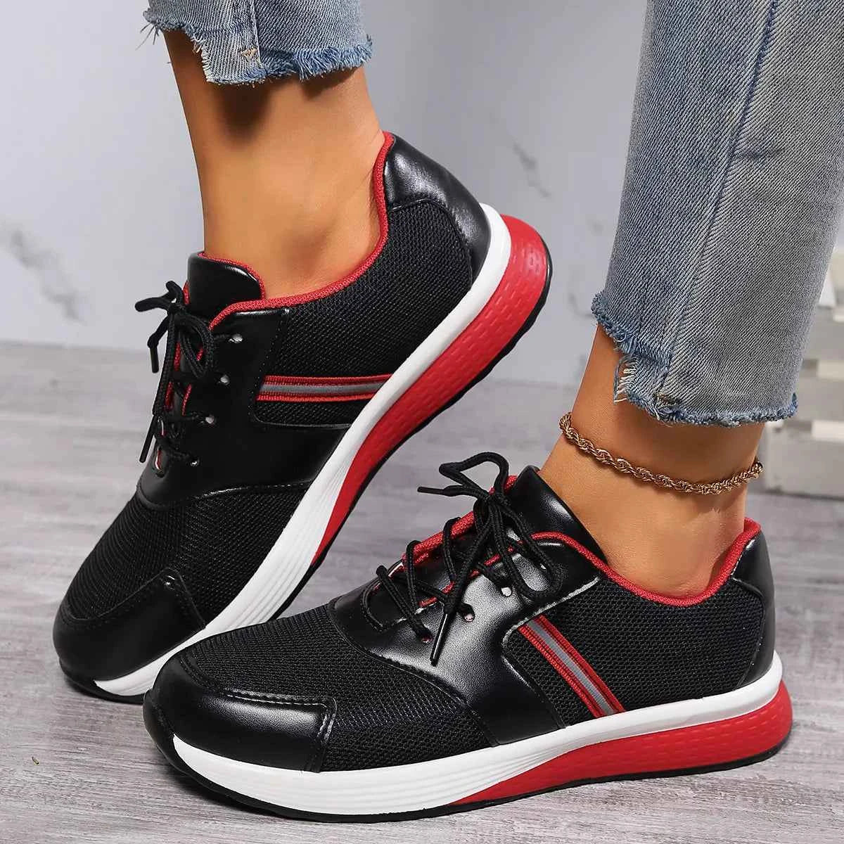 Round Toe Platform Sneakers 2f417599-9e2a-47cb-8dc1-882c6e1728b9-Max-Origin