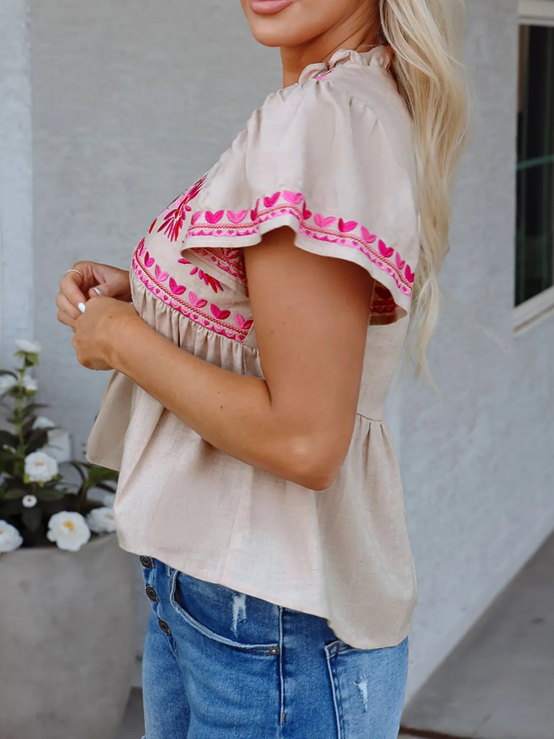 Floral Embroidered Short Sleeve Notched Blouse 2f579d5f-209c-4a63-a50e-a9604b148eaa-Max-Origin