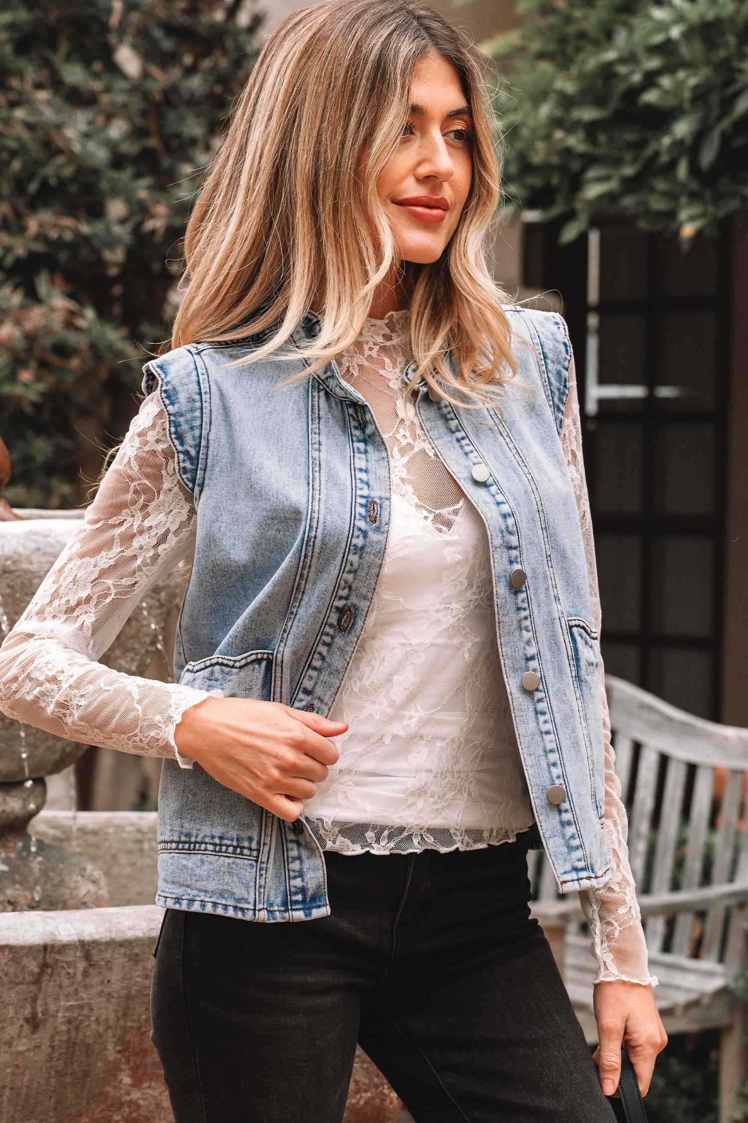 Beau Blue Scalloped Trim Patch Pocket Button Front Denim Vest 2f8147428f9f2c4e