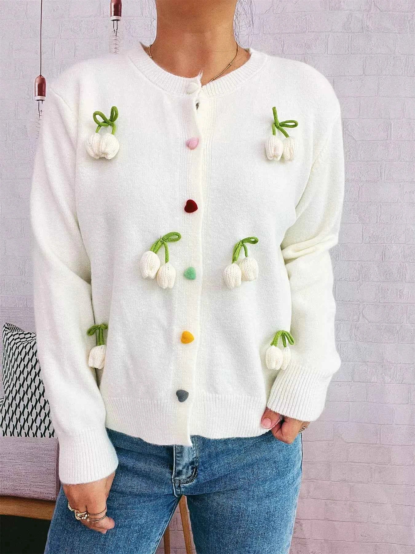 Flower Button Up Long Sleeve Cardigan 2f9bcad82b5a45499e58676a7bd01e14-Max-Origin