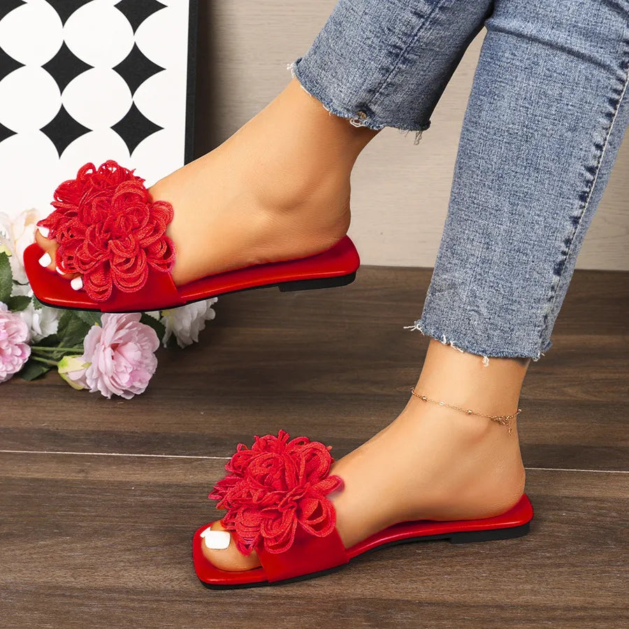 Floral Embellished Flat Sandals Red 2fce6945-1a2f-4ad5-bc77-a5417c8dd3ad-Max-Origin