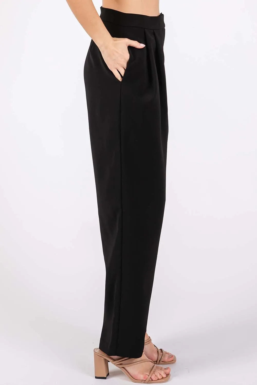 GeeGee High-Waisted Pleated Pants 2fe1f5a0-5917-4ed7-b496-7b01b8d2193b-Max