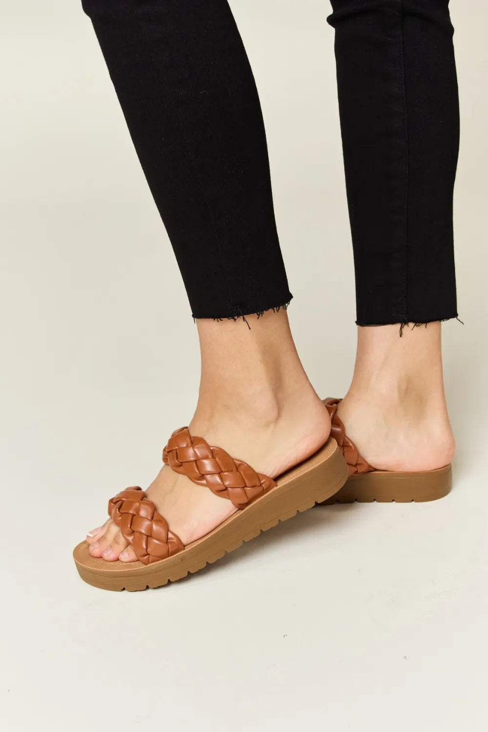 WILD DIVA Woven Dual Band Platform Sandals 30397178-1576-4c09-9ced-204cfe8c7a0b-Max