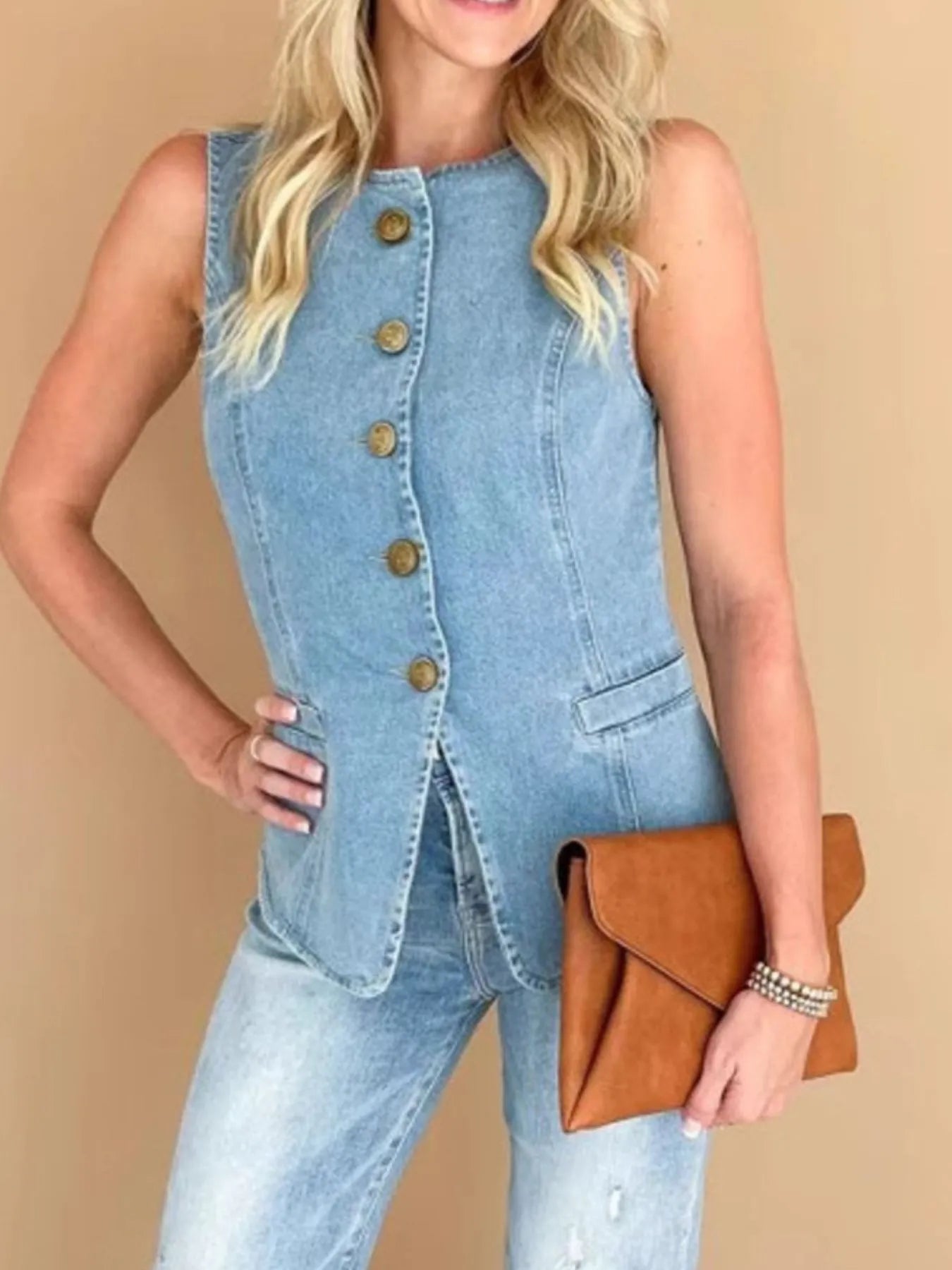 Sleeveless Button-Front Denim Vest 304d5264-f6cb-4275-b1f2-452726b33ea6-Max-Origin