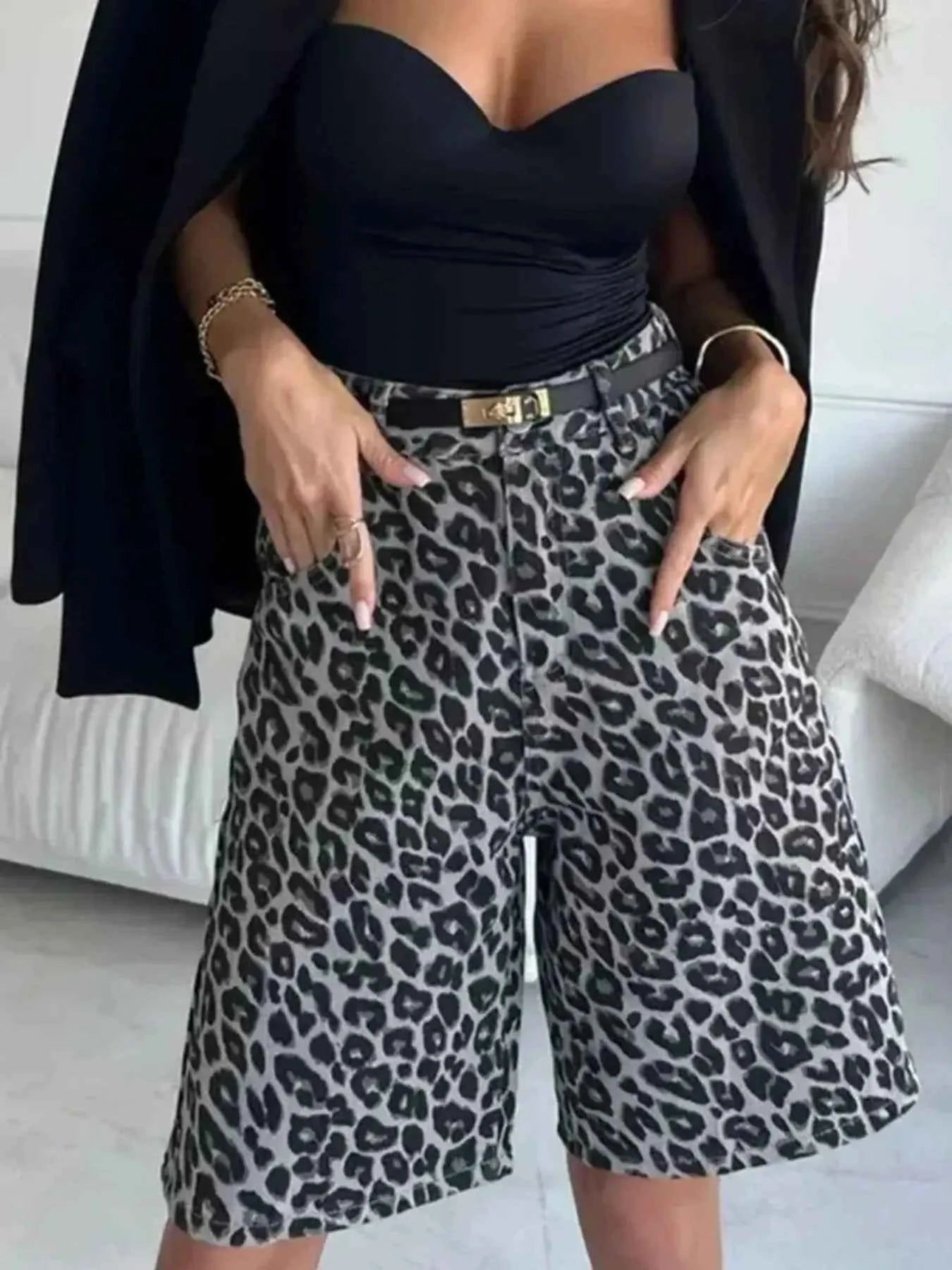 Leopard Print High-Waisted Casual Shorts 304e1675-644e-43c5-962b-2976dcc6ea2d-Max-Origin