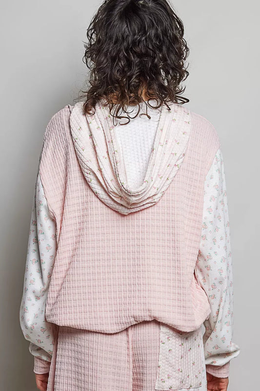 Mixed Knit Contrast Print Sleeve Hoodie with Kangaroo Pocket 30a02933-4cdb-4f29-a8a5-ec3fdbe9049e-Max-Origin