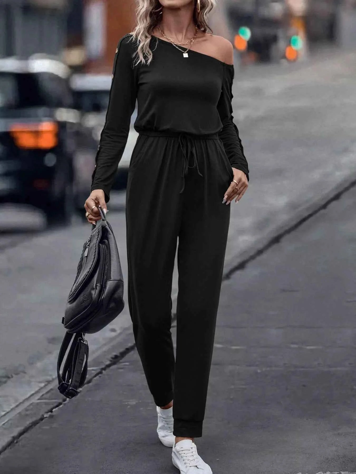One Shoulder Long Sleeve Jumpsuit 30ff360b-4d97-4610-8ea0-c027300eaede-Max-Origin