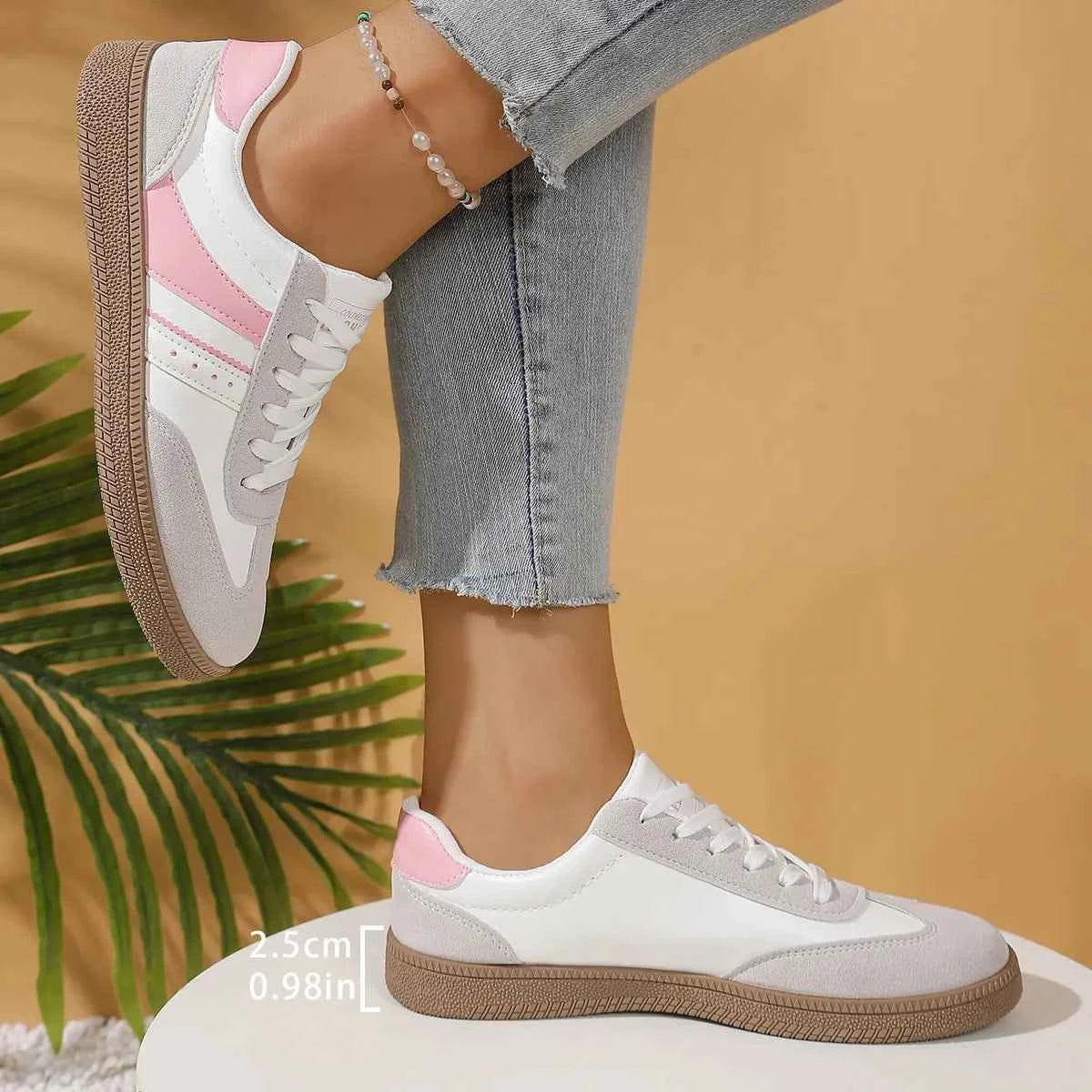 Round Toe Lace Up Sneakers 310a6ac0430f48eba5230a1cd6ea6888-Max-Origin