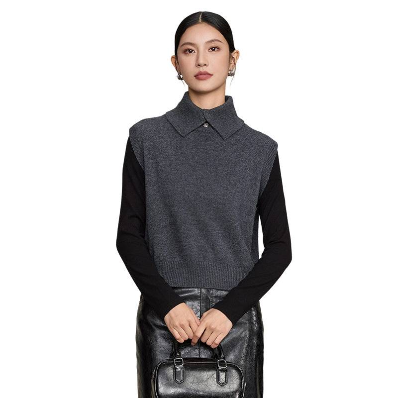 The Sculpted Cashmere-Wool Polo Vest 3116657A877E211D29DFD80E29F9FFEC_ebb8b2ea-21f6-48f8-87fd-e326f85ac833