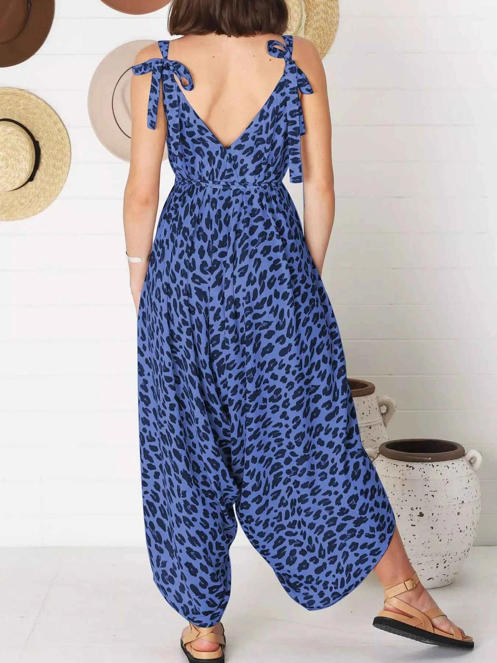 Full Size Leopard Print V-Neck Wide Leg Jumpsuit Plus Size 3149585b658f4dfa85144d4e5d72222b-Max-Origin