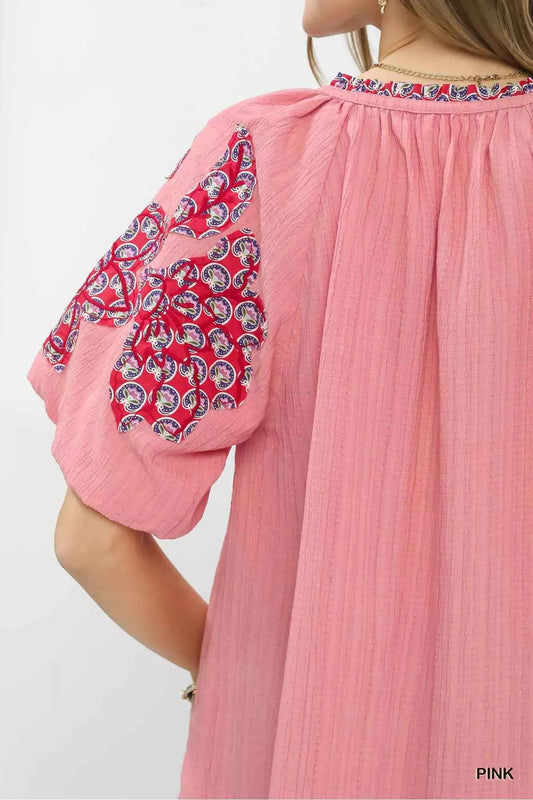Embroidered Sleeve Contrast Trim Top 315b4a85-d1a3-4b22-b8bc-272c63b17e93-Max-Origin
