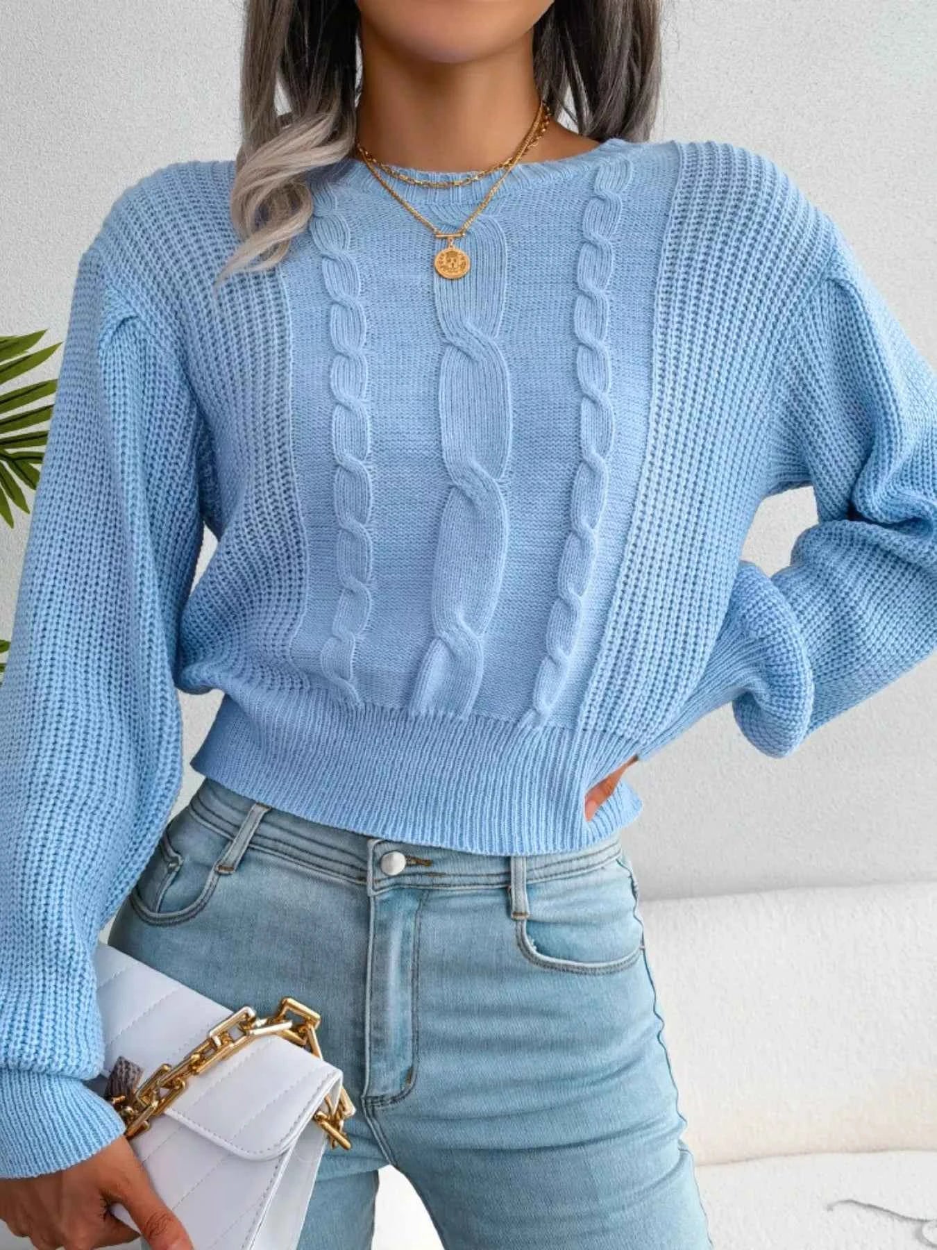 Cable Knit Round Neck Cropped Sweater 31ac24e8-6e74-4176-9e04-ff5bd6ce3cc4-Max-Origin