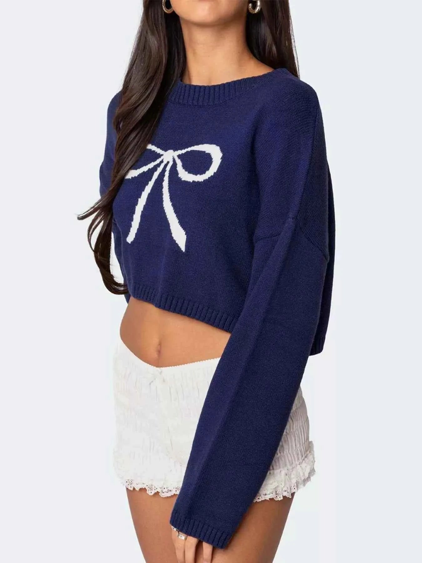 Bow Round Neck Cropped Sweater 31db65b4-2f97-4c54-9a46-f33e2a852ee4-Max-Origin
