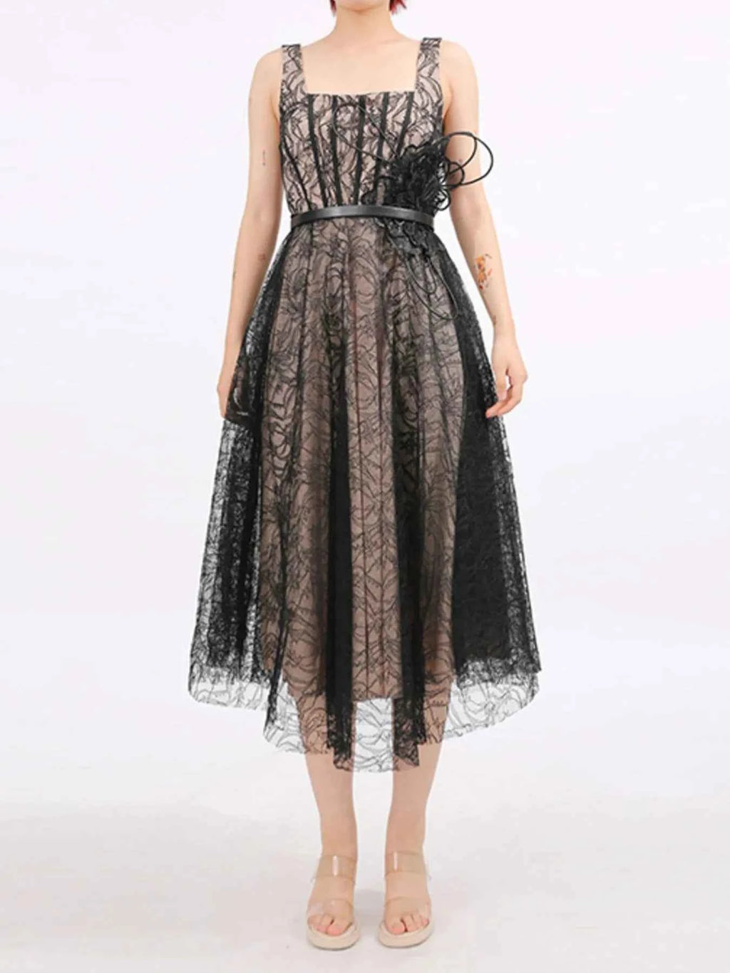 Lace Square Neck Midi Dress 3212b024-6588-403c-9849-54afd0ea3bab-Max-Origin