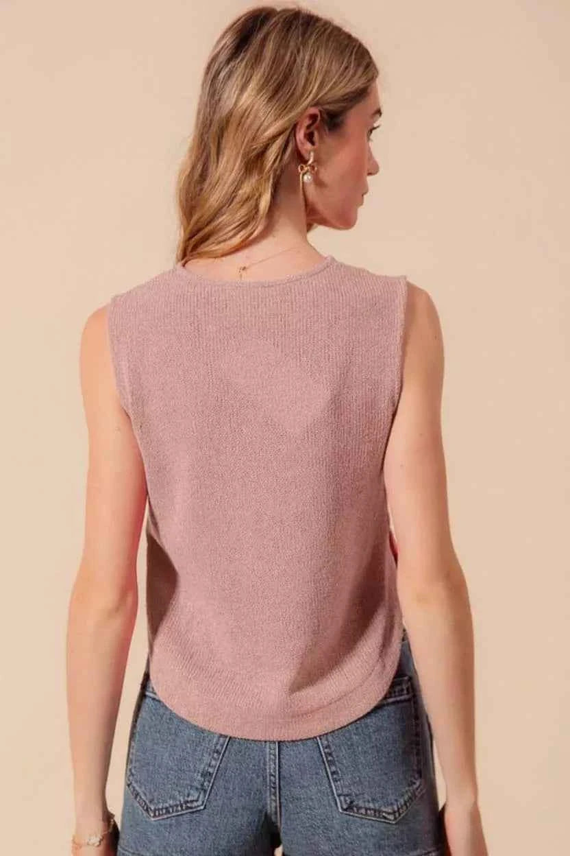 SO ME Sleeveless Hacci Knit Top with Round Hem 32a4ffd2-8cd0-4a7b-ae5c-78309559fa78-Max-Origin