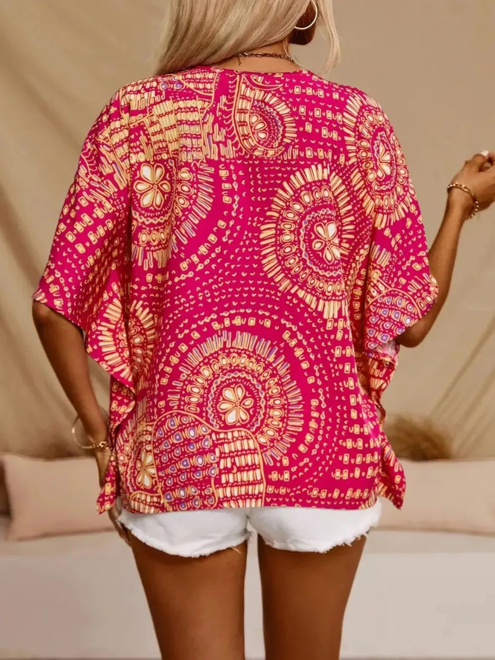 Printed V-Neck Half Sleeve Top 32c1346d-4945-4387-96c0-1d43eae75f56-Max