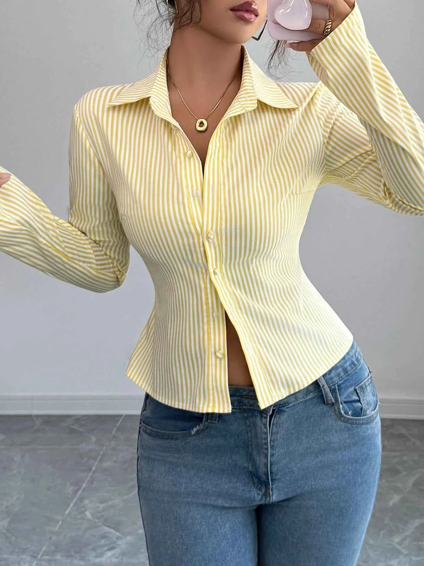 Striped Button-Up Long Sleeve Shirt 32e1cb18-18e7-4be0-b890-c42fa300bb86-Max-Origin