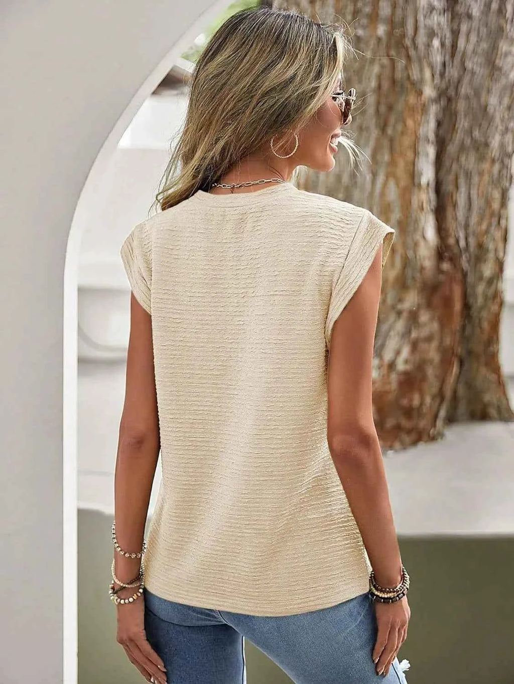 Textured Round Neck Cap Sleeve Top 32fb9a96627a454eb9acc9aec7281bc1-Max-Origin