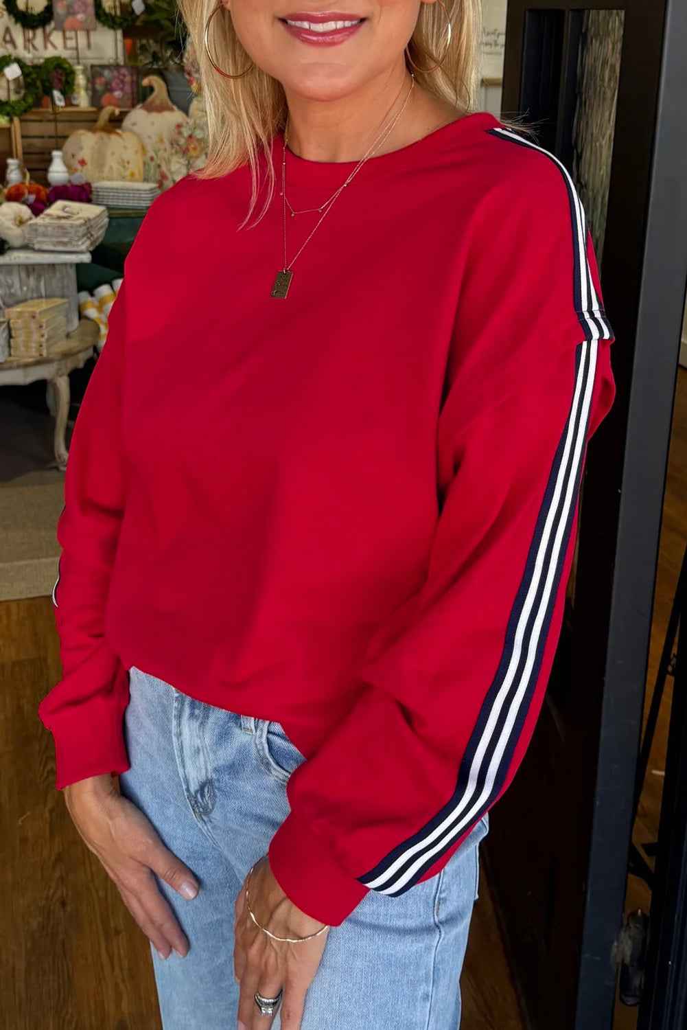 Fiery Red Side Striped Round Neck Sweatshirt Fiery Red 65%Polyester+35%Cotton 331305bc55445451