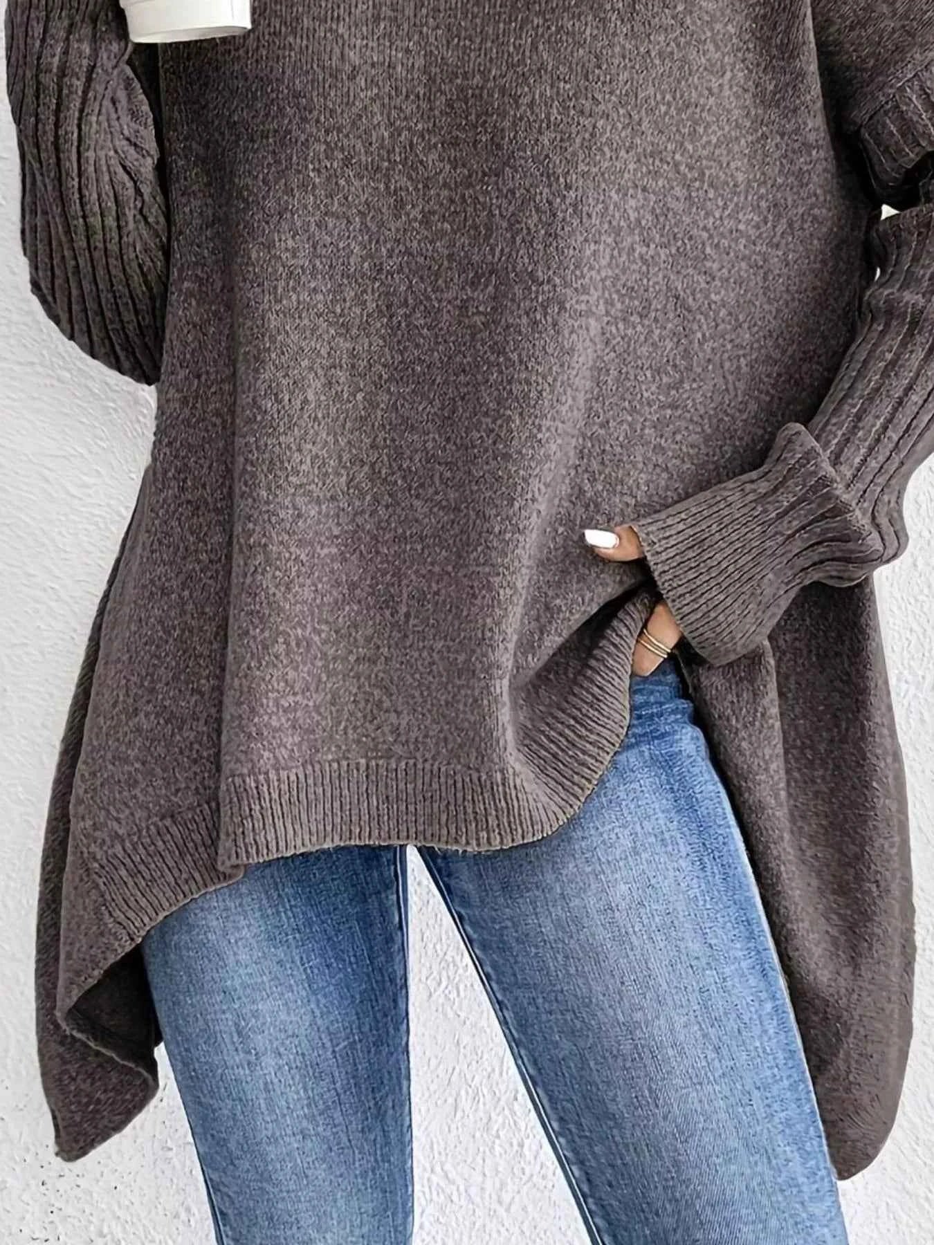 Turtleneck Dropped Shoulder Sweater 3317e8ca-e651-4a10-9169-f8cffa313614-Max-Origin