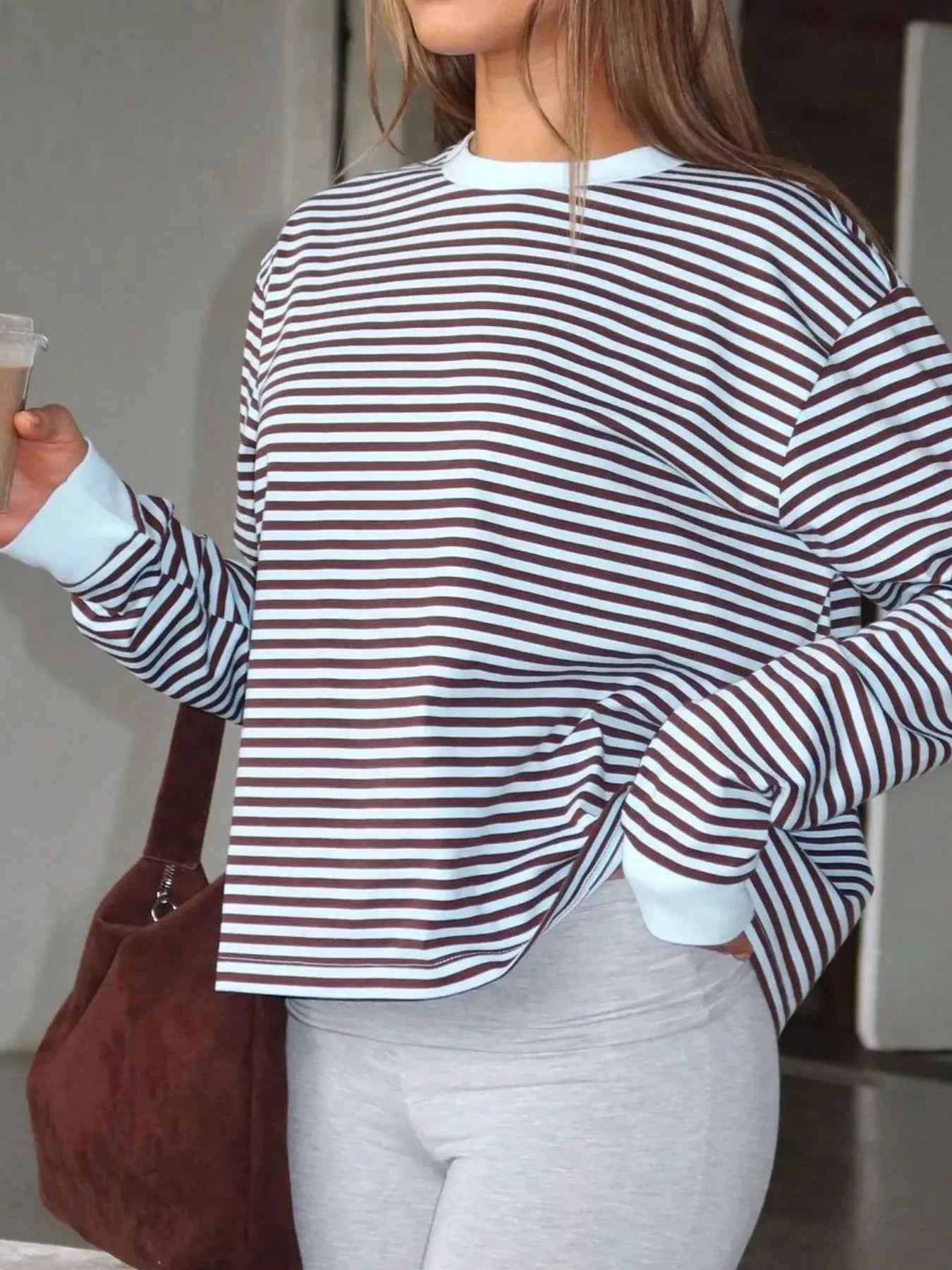 Striped Oversized Round Neck Sweatshirt 335ed540-dbd6-4ec9-9c11-cd1b5354c9c3-Max-Origin