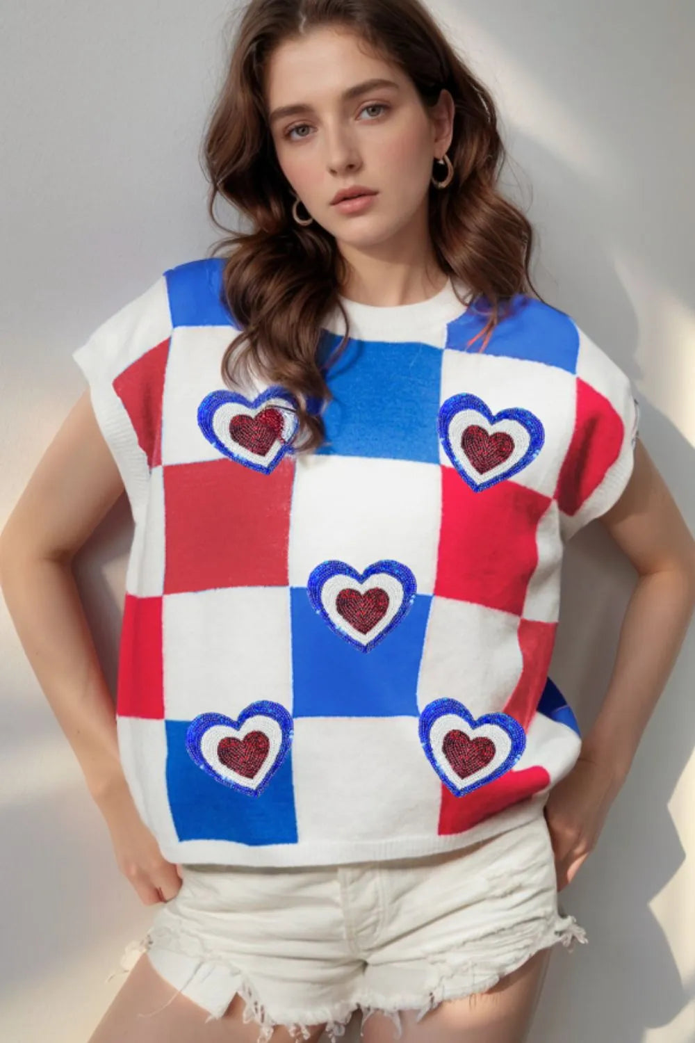 Sequin Heart Color Block Round Neck Knit Top 336d1c4d-a96b-4eb1-9a69-1605dbbf03f4-Max-Origin