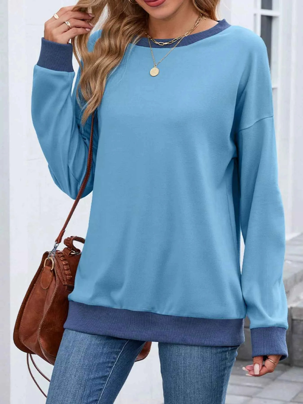 Contrast Trim Long Sleeve Sweatshirt 337f7472-5181-4de7-9999-11c90c3ef767-Max-Origin