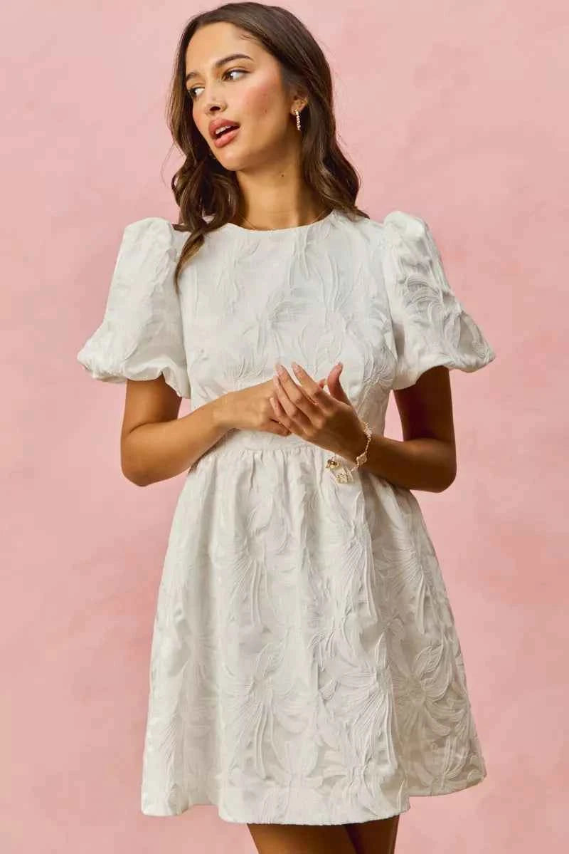 SO ME Floral Jacquard Bubble Shorts Sleeves Mini Dress 33d8a474325f464c9543aa70e6b6c506-Max-Origin