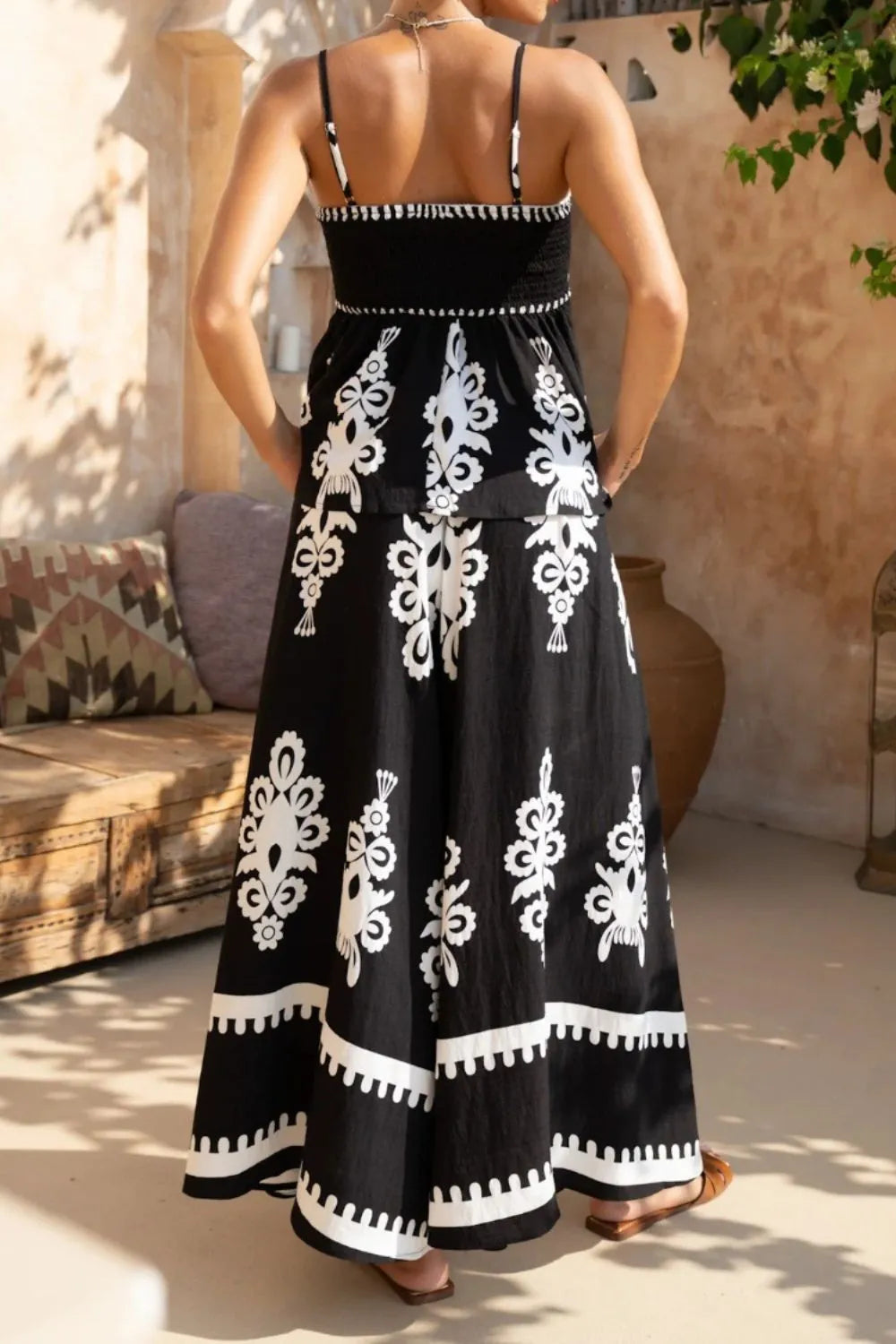 Printed Square Neck Cami and Wide Leg Pants Set 342a5773-42fb-4b3a-8d76-bd64c35b0fee-Max-Origin