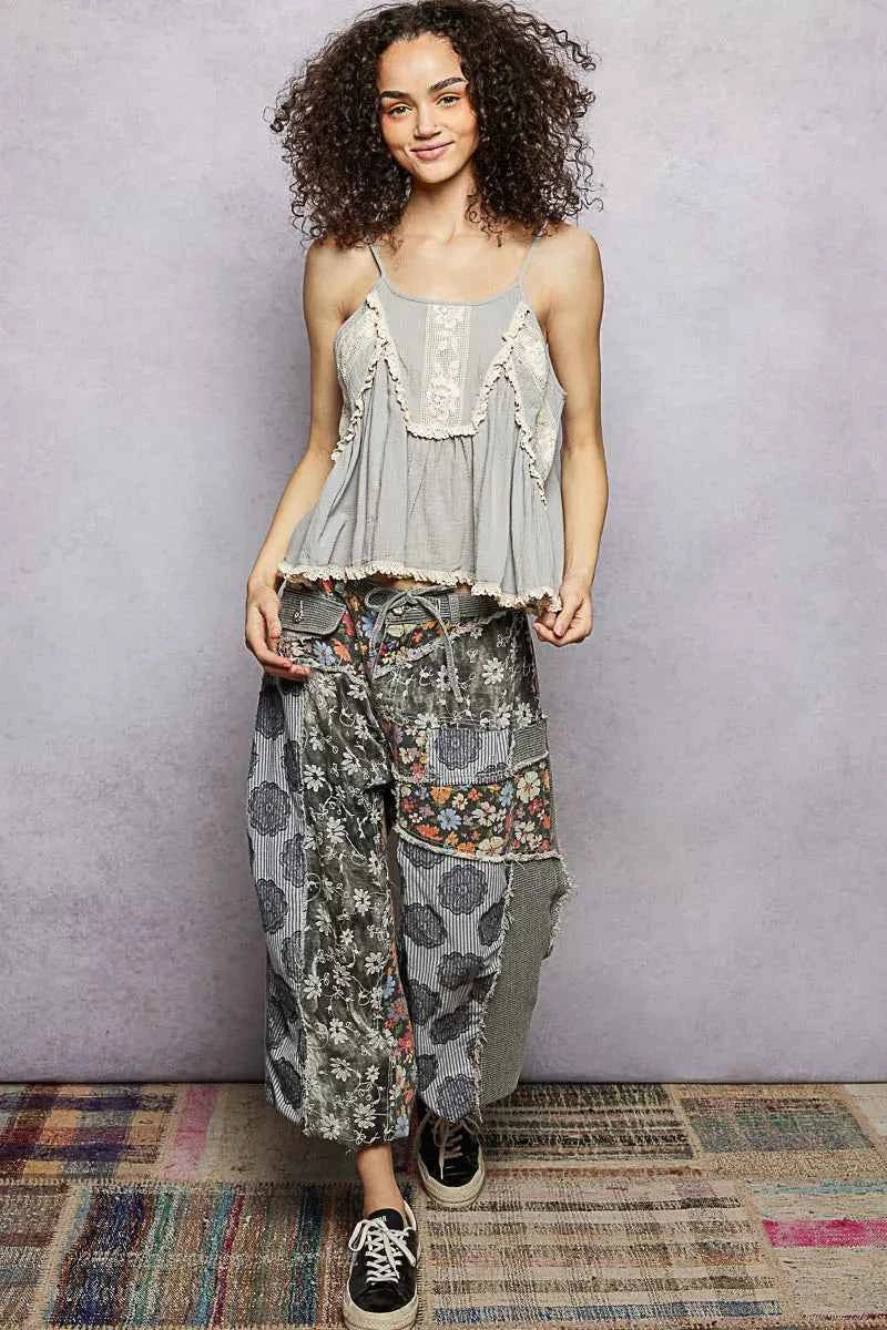 POL Boho Lace Trim Flowy Cami 3450cbb9-6f0c-4c38-80aa-a03f5d0b2af7-Max-Origin