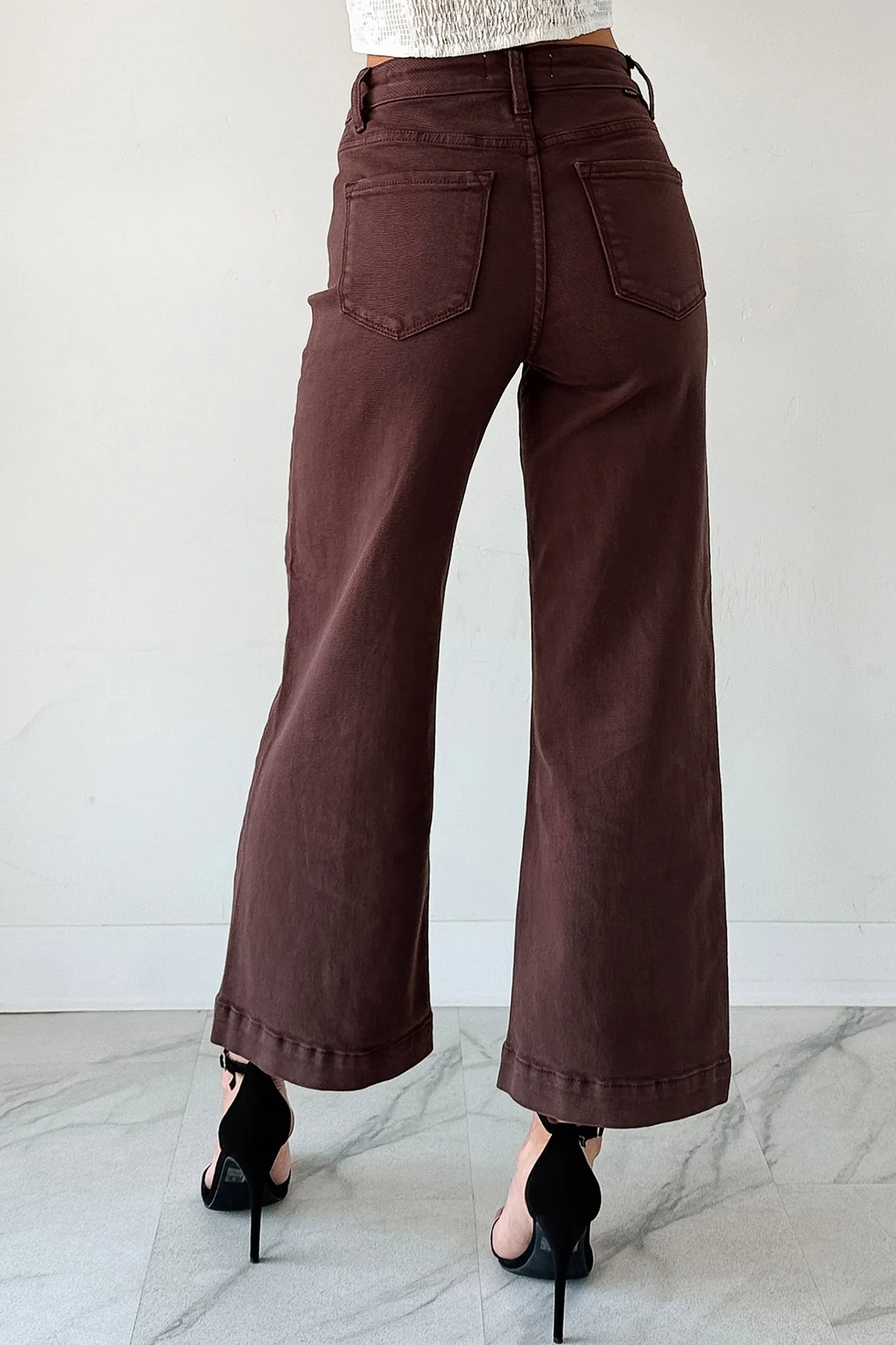 Apricot Solid Color Seamed Center Wide Leg Cropped Jeans 345c41ca75e17357