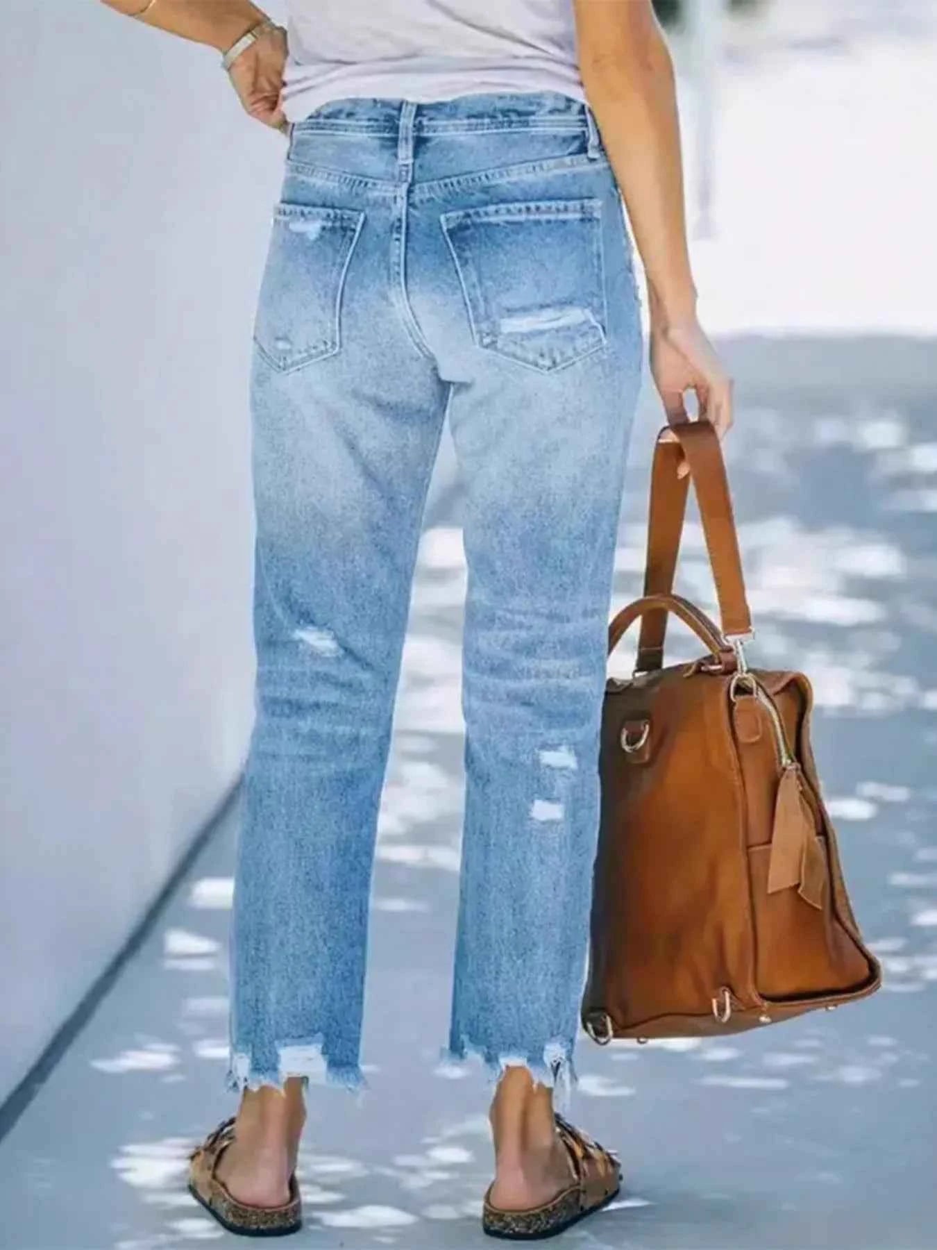 Distressed Straight Leg Jeans 347aaccaea5d4a7995f22a909ef51226-Max-Origin