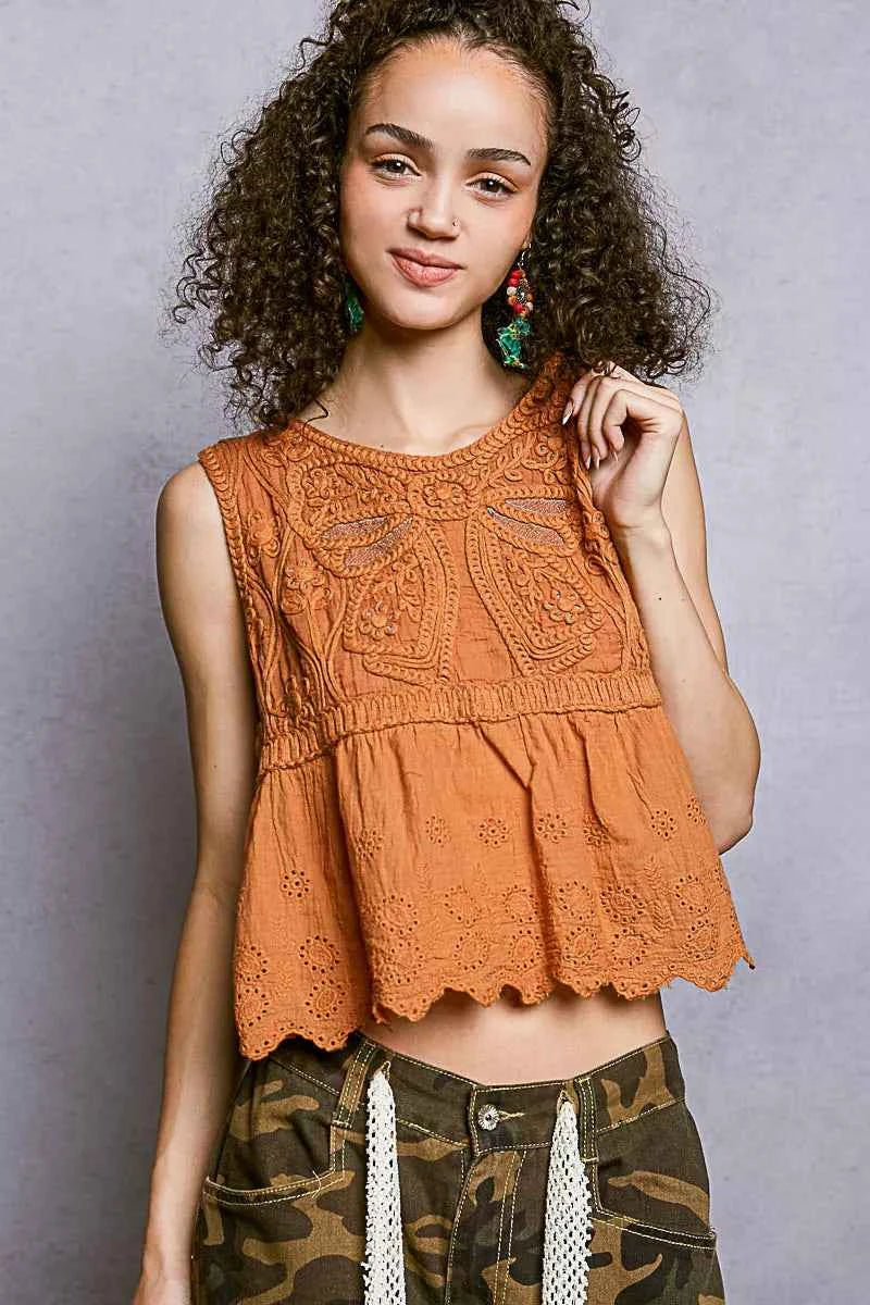 POL Crochet Cropped Tank with Scalloped Hem 349b6875-3cfc-4ef8-bc93-11ebdac74adc-Max-Origin